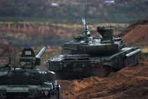 Vòng vây Mariupol bắt đầu thu hẹp; dân quân thu nhiều vũ khí