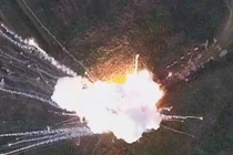 Xem UAV Lancet "đuổi cùng diệt tận" tên lửa phòng không S-300