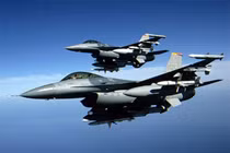 Ukraine có thể nhận chiến đấu cơ cũ F-16 của Mỹ vào năm 2022