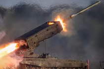 Nga đưa pháo phản lực hạng nặng TOS-1A tới "ngã ba biên giới"