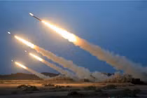 Dàn hỏa lực kinh hoàng Nga mang tới miền Đông Ukraine