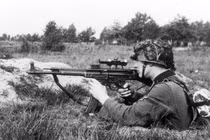 Hiệu suất của súng trường tấn công STG44 của Đức ra sao?