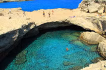 Đắm mình trong các bể bơi tự nhiên trên thế giới 