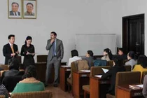 Dân Triều Tiên học cách khởi nghiệp ra sao?