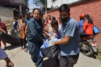 Nepal lại bị động đất: 42 người chết, 1.000 người bị thương