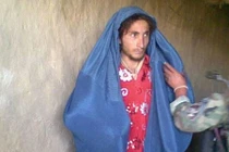 Chiến binh IS dùng chiêu gì để thoát thân khỏi chiến trường?