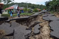 Động đất mạnh 6,1 độ Richter ngoài khơi Philippines