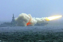 Tàu sân bay TQ tự đóng sẽ làm Biển Đông điên đảo