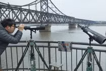 Quang cảnh biên giới Trung-Triều qua ảnh