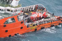 Chuông báo động máy bay Air Asia reo lên trước khi lao xuống biển