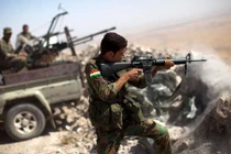 Lực lượng người Kurd cắt đường tiếp tế của IS