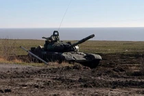 Ly khai Ukraine bắt đầu tấn công các vùng quanh Mariupol