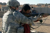 Mỹ cấp vũ khí cho al-Qaeda qua phiến quân Syria “ôn hòa“? 