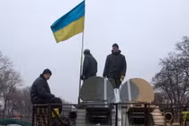 TT Ukraine lệnh tái sắp xếp quân ở các điểm nóng Donbass