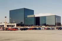 Nổ súng sát sạt trụ sở an ninh Mỹ NSA