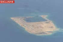 Trung Quốc xua đuổi máy bay Mỹ trên Biển Đông