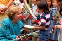Những sự thật thú vị về ứng viên tổng thống Hillary Clinton
