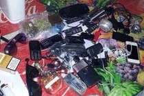 Cuộc sống đế vương trong nhà tù Pháp