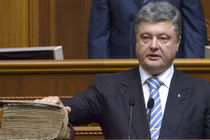 Ukraine sắp ban bố thiết quân luật?