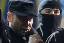 Tổng thống Ukraine chiêu dụ thủ lĩnh Right Sector