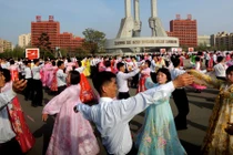 Du lịch bằng tàu hỏa trên đất nước Triều Tiên