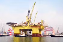 Trung Quốc lại điều giàn khoan nước sâu tới Biển Đông