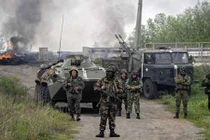 Lãnh đạo Kiev, ly khai ra chỉ thị ngừng bắn dọc Donbass