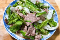 Cách làm món đậu rồng xào thịt bò đơn giản mà ngon