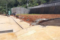 Thị xã Gia Nghĩa phân lô bán nền tràn lan.