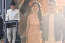 Lễ dạm ngõ của Quang Hải: Chu Thanh Huyền mặc áo dài trắng có gì đó sai sai, đàng trai sụt giảm phong độ