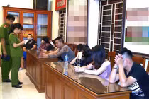 16 nam thanh, nữ tú mở tiệc ma túy để chia tay bạn... đi tù