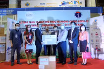 Singapore viện trợ Việt Nam 10 máy thở phục vụ chống Covid-19