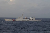 Việt Nam nói về việc TQ có thể cho phép hải cảnh bắn tàu nước ngoài