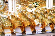 Giá vàng hôm nay 9/9: Cơ hội mua vào về ngưỡng 55 triệu đồng/lượng