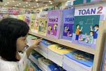 Ai định giá sách giáo khoa?