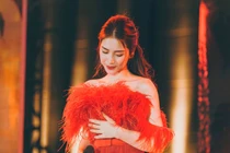 Hòa Minzy chủ động đóng phạt sau vụ lan truyền tin về dịch bệnh