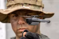 Bất ngờ Drone trinh sát siêu nhỏ nhưng hiệu quả trên chiến trường