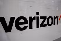 Nhà mạng lớn thứ hai Mỹ tẩy chay Facebook