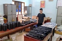 Phát hiện “kho” vũ khí trái phép ngay tại Hà Nội