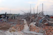 Sập tường, 10 người tử vong: Cần xem xét khâu thẩm định, cấp phép