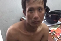 Tự đâm vào bụng 30 nhát sau khi sát hại vợ và cháu 12 tháng tuổi