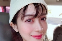 Bị 'tố' phẫu thuật thẩm mỹ toàn bộ gương mặt, Jun Vũ bức xúc "đáp trả"