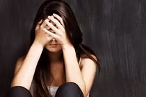 Nước mắt cay đắng của người thứ ba sau 3 năm yêu trong bóng tối