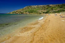 9 bãi biển có màu sắc kỳ lạ nhất trên thế giới