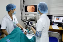 Nguyên nhân loại ung thư này ngày càng trẻ hóa