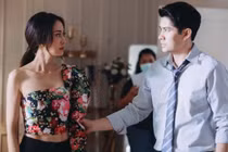 Tôi chia tay sau khi nhận ra người đứng cạnh bạn trai 