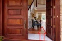 Cổ nhân dặn: "Một nhà có hai cửa, tiền tài khó giữ", vì sao?