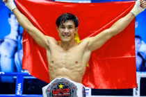 Duy Nhất thắng kịch tính võ sĩ Thái Lan, giành đai bạc MTGP