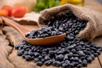 5 sai lầm khi uống nước đậu đen rang có thể gây nguy hiểm 
