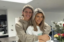 Ngắm vũ công chinh phục trái tim ngôi sao mới nổi của Chelsea